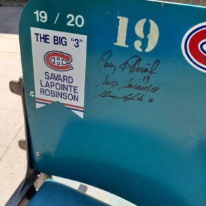 Montreal Forum Blue Single Seat with Team COA and 3 key signatures including s.savard, L.ROBINSON and G.lapointe auto detail