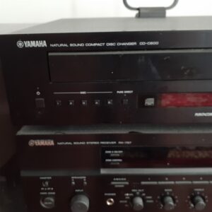 2.1 Yamaha Stereo system with 2 speakers